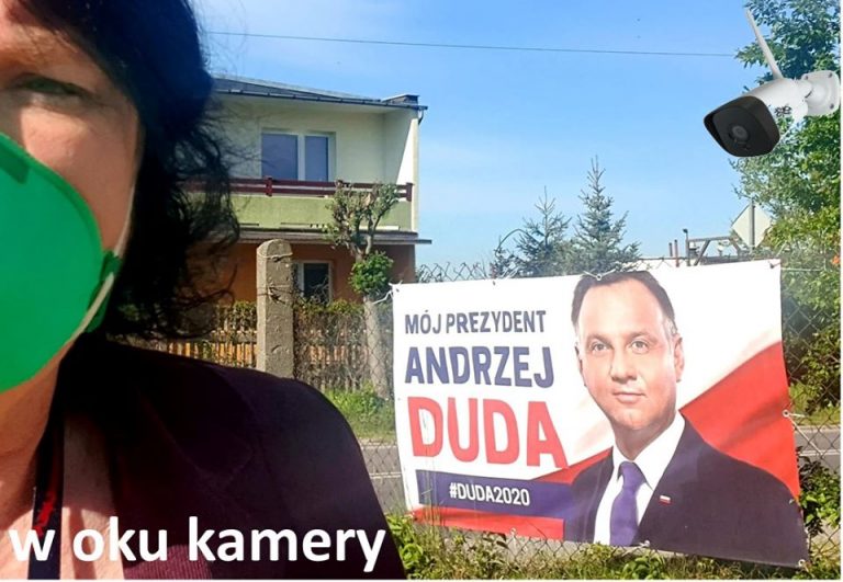 w oku kamery