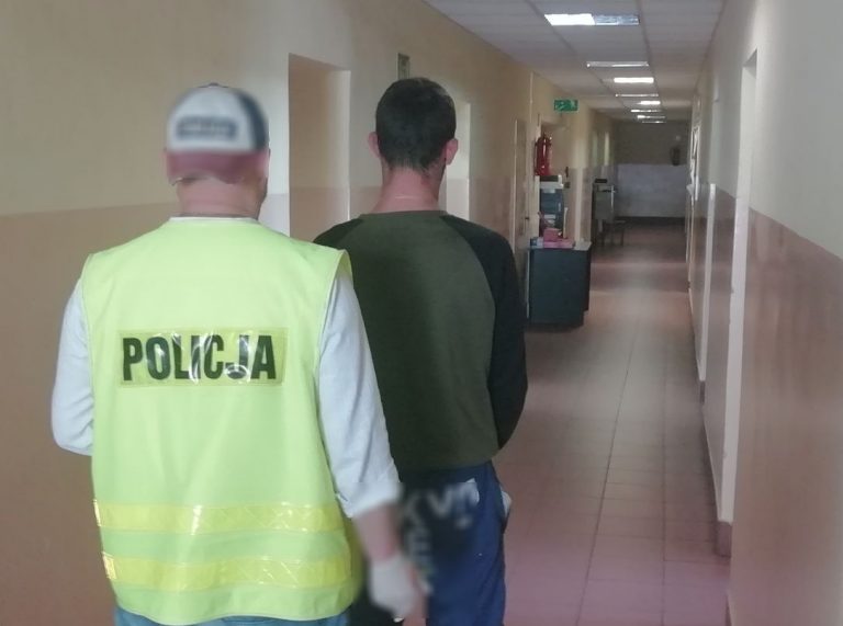 włam na stację