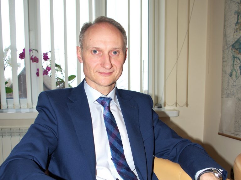 wójt zamyka urząd