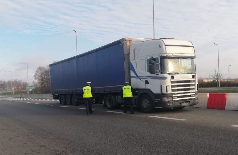 nieuczciwy kierowca tira