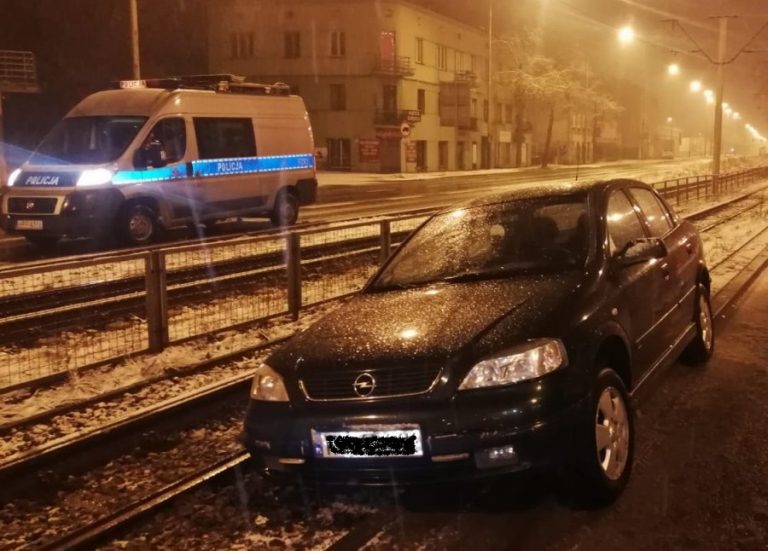 w klapkach po wódkę