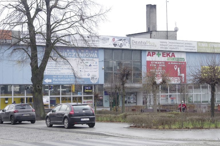 handlowiec poddębice