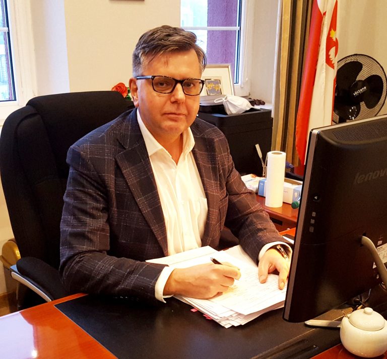 burmistrz wyręczył policję