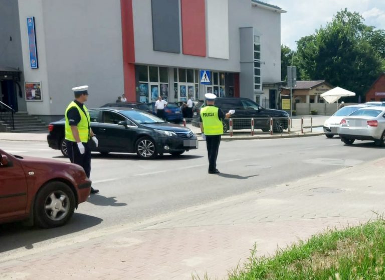 mundurowi na ulicy