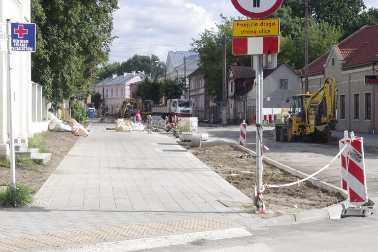 drzewa listopadowa ozorków