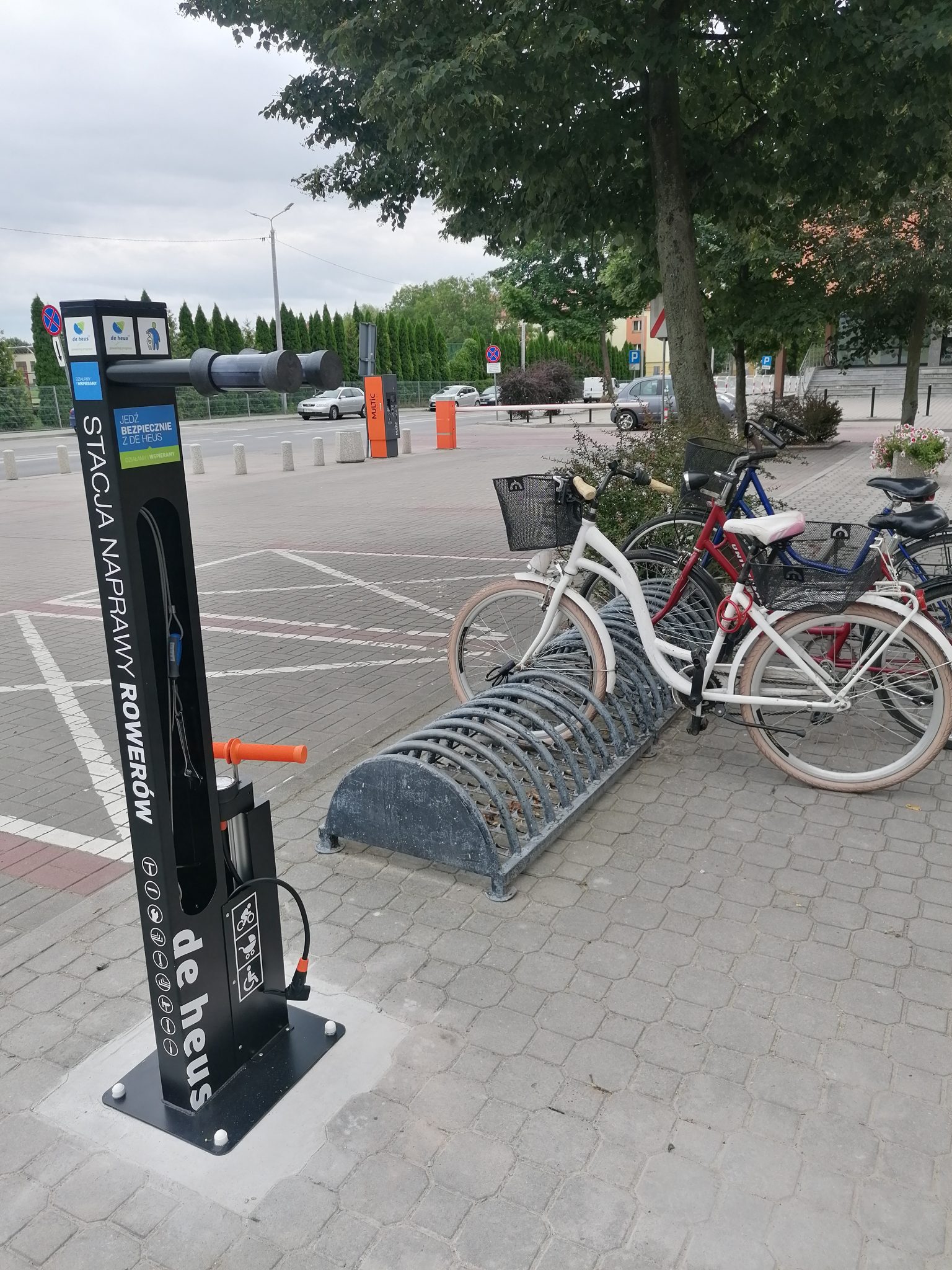 stacje naprawy rowerów