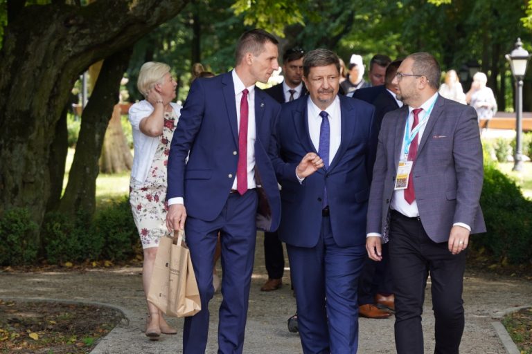 zadzim marszałek
