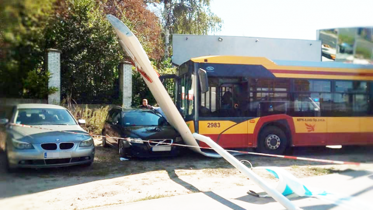autobus wmpk łódź wypadek