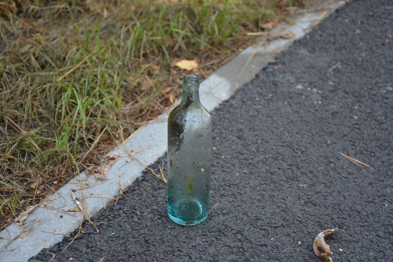 złodziej alkohol