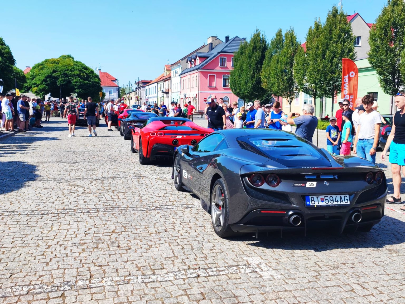 ferrari w łęczycy