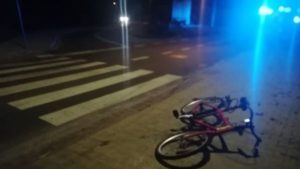 potrącony cyklista