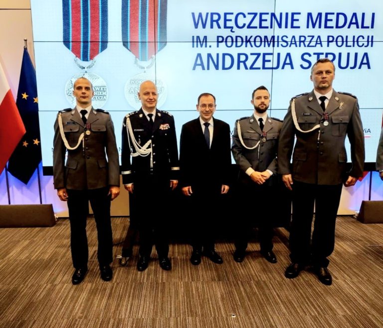 medale dla policjantów