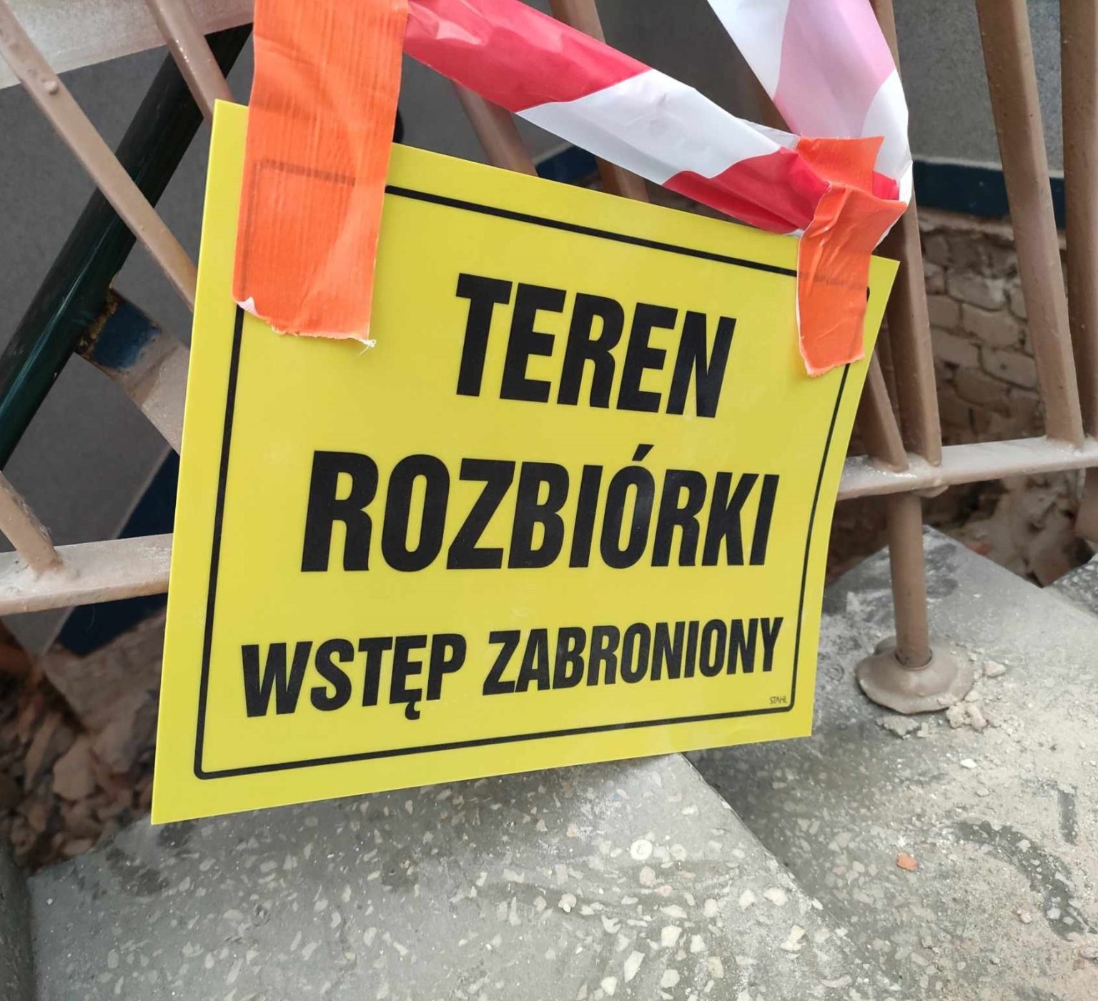 winda w urzędzie