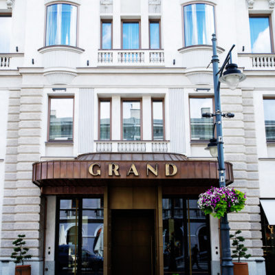 hotel grand
