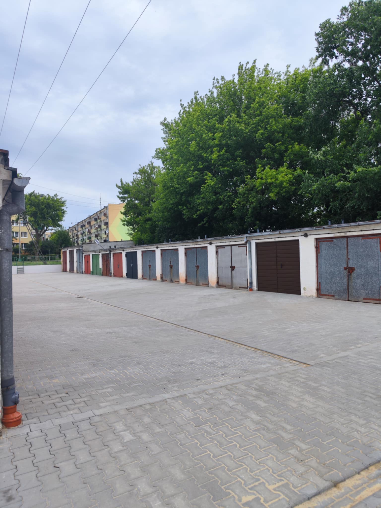 garaże