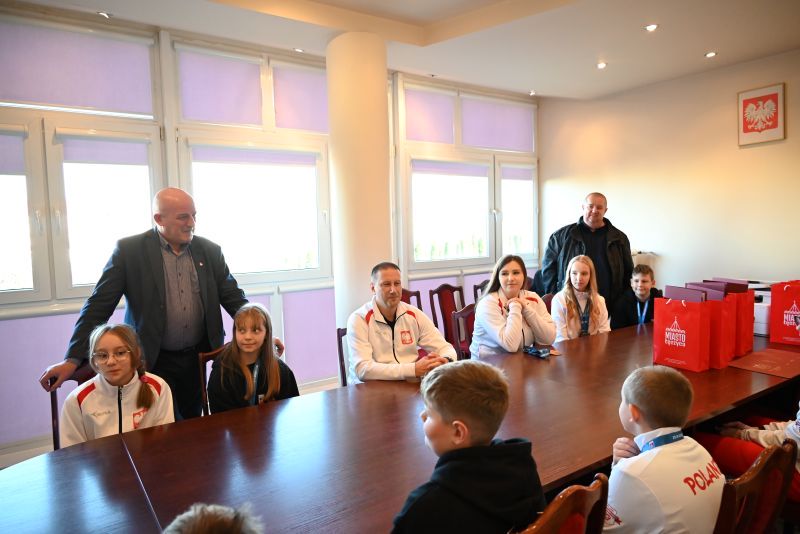 Grad medali karateków z Łęczycy