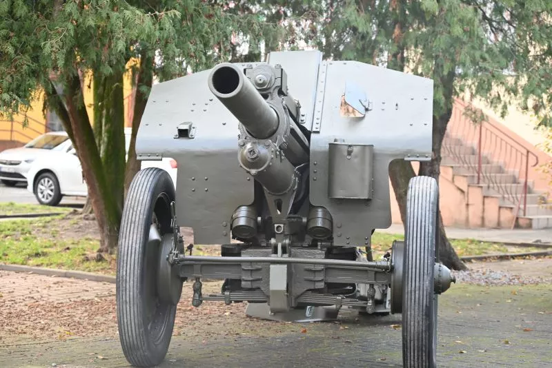 Armata na pl. Kościuszki w Łęczycy!