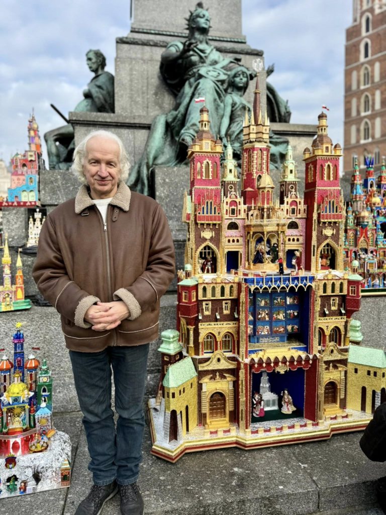 Twórca związany z Uniejowem wygrał konkurs szopek krakowskich