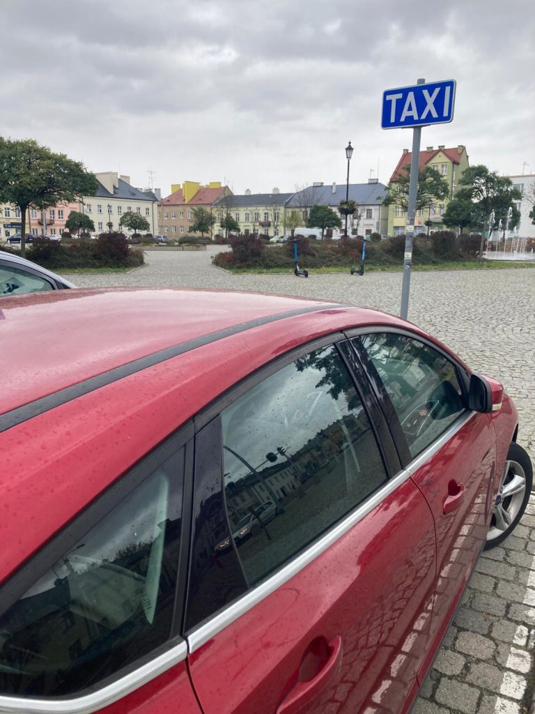 Emocje wokół postojów taxi!