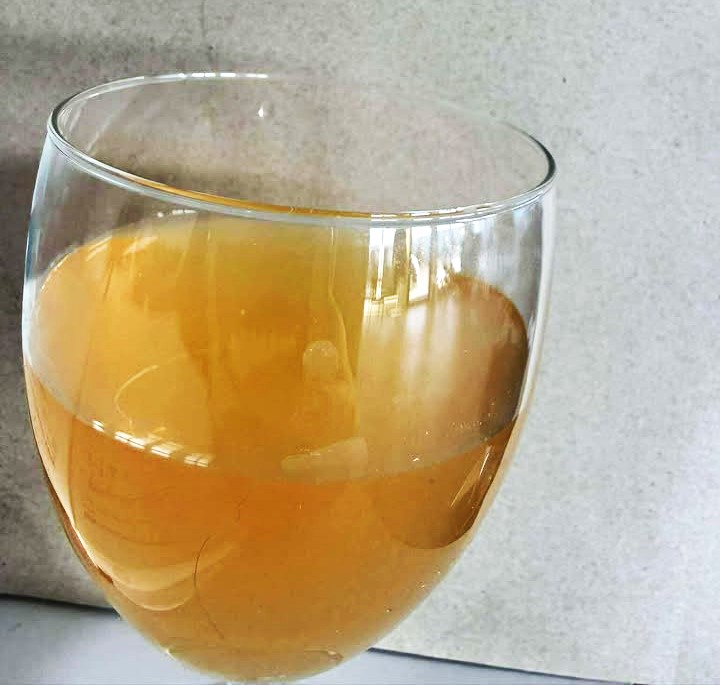 Niepokój mieszkańców! Woda jak z rowu melioracyjnego