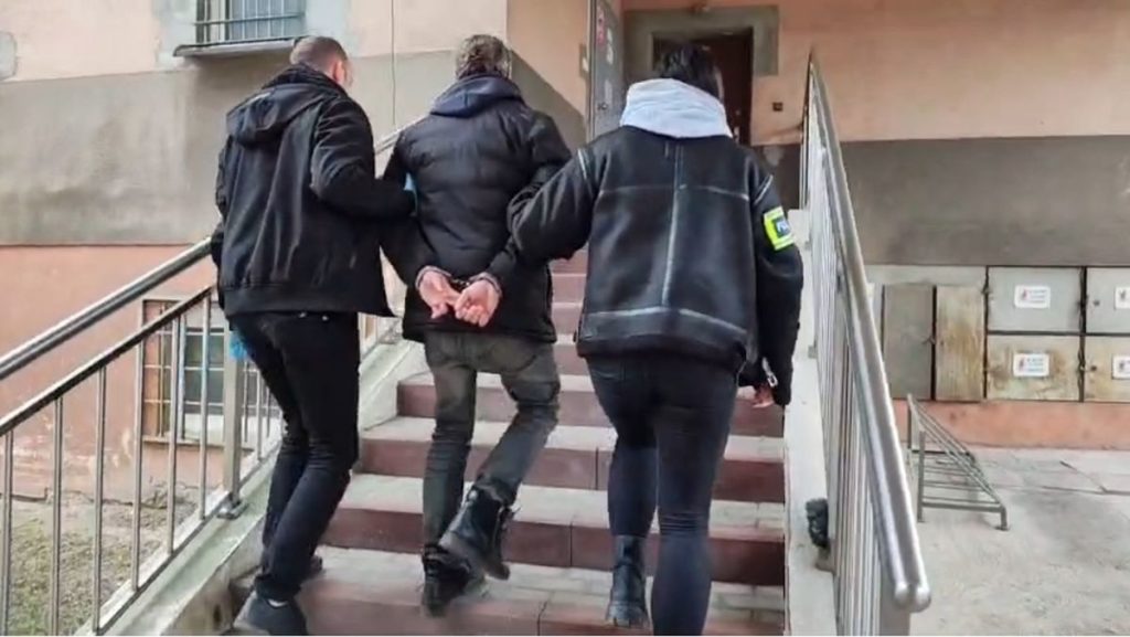 Więził swoją partnerkę! Jej psem rzucał o ścianę!