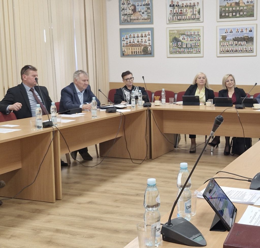 Wynagrodzenie starosty i diety radnych w górę!