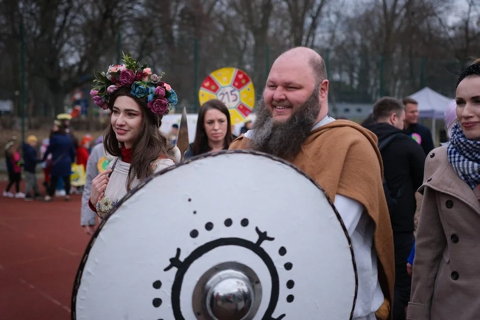 Topienie marzanny na Stawach Jana w Łodzi
