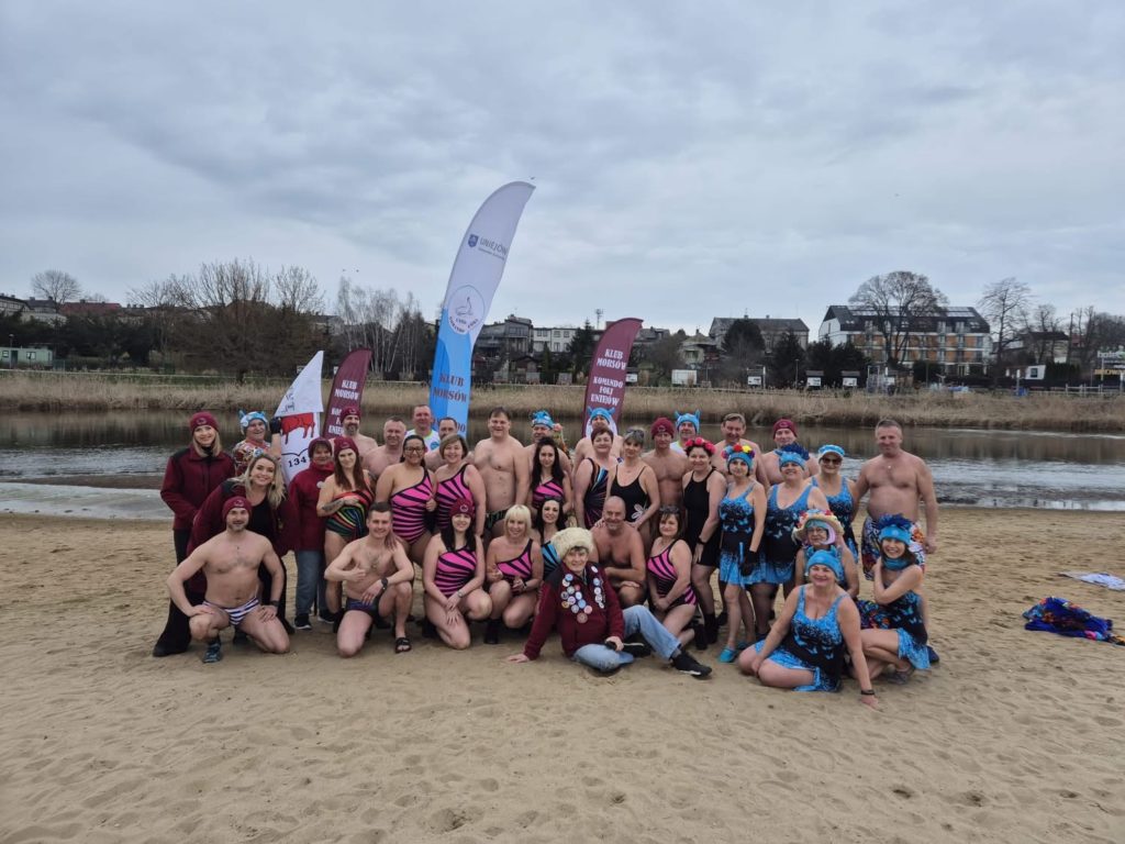 „To był udany sezon” – piszą morsy z Uniejowa