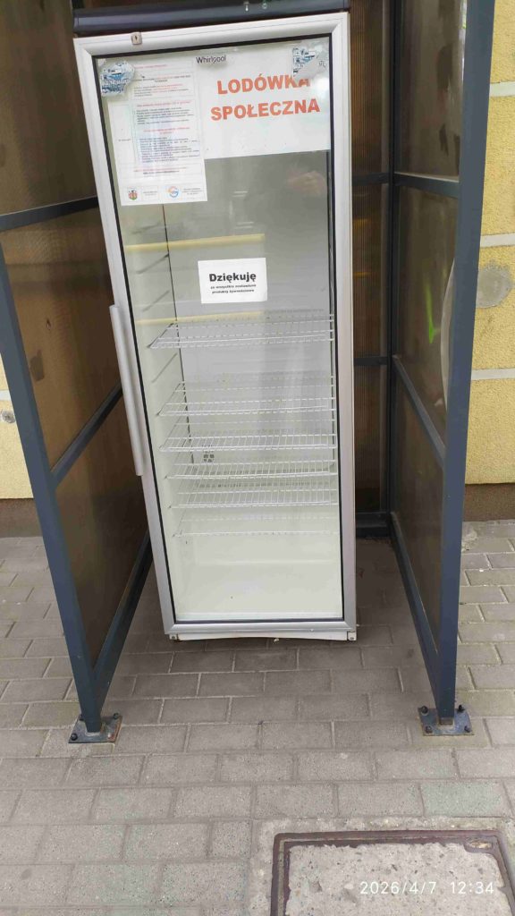 Łęczycanie dzielą się żywnością