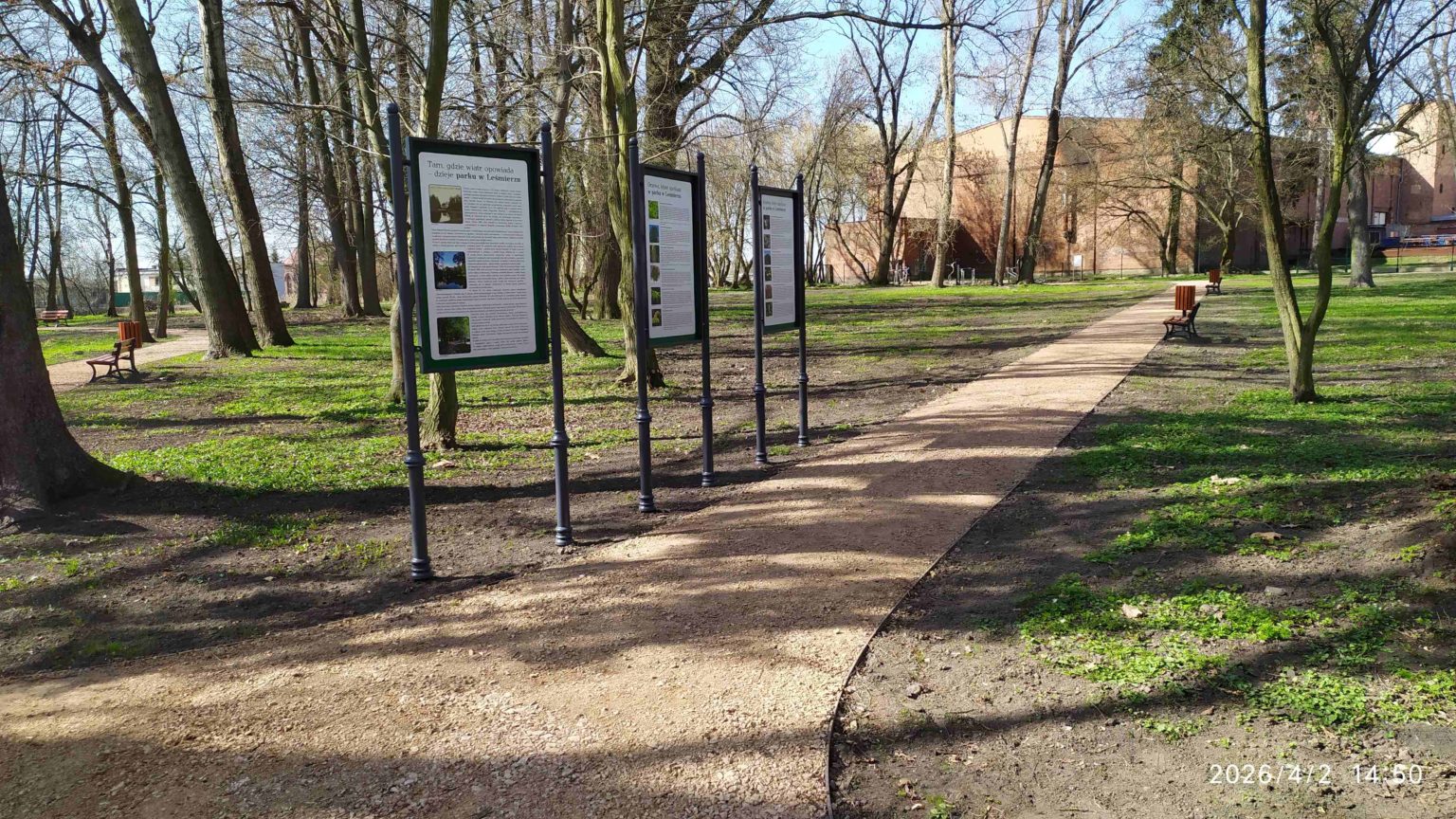 park w leśmierzu
