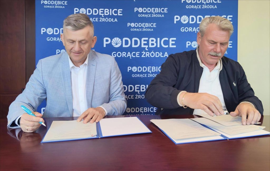 Do pałacu po książki