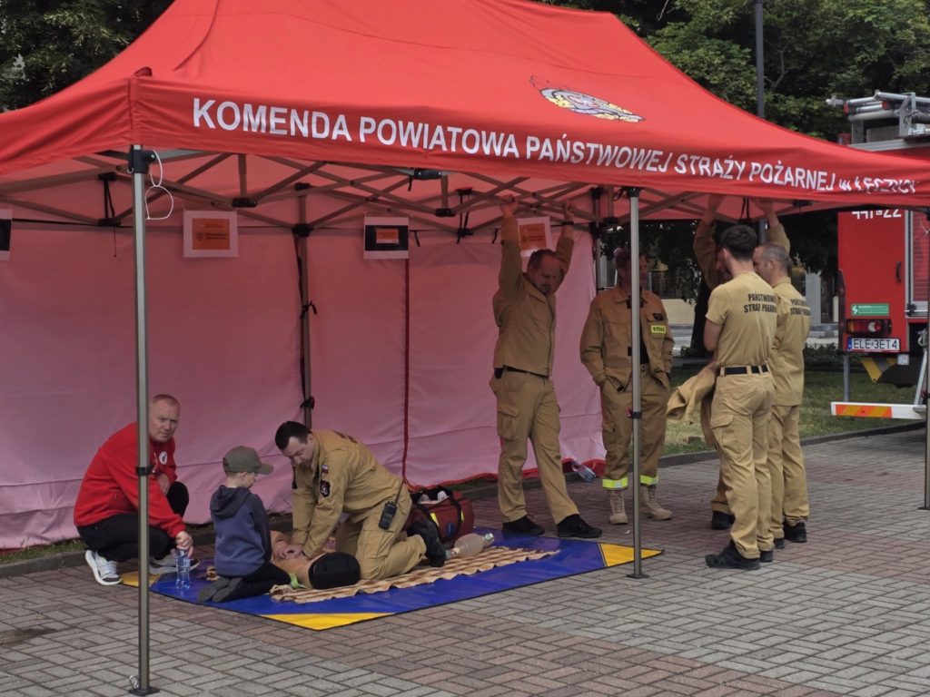 Festyn z okazji Światowego Dnia Krwiodawcy w Łęczycy