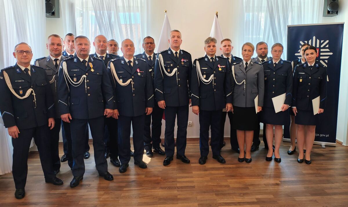 Policja świętuje! Uroczystość w ratuszu w Łęczycy