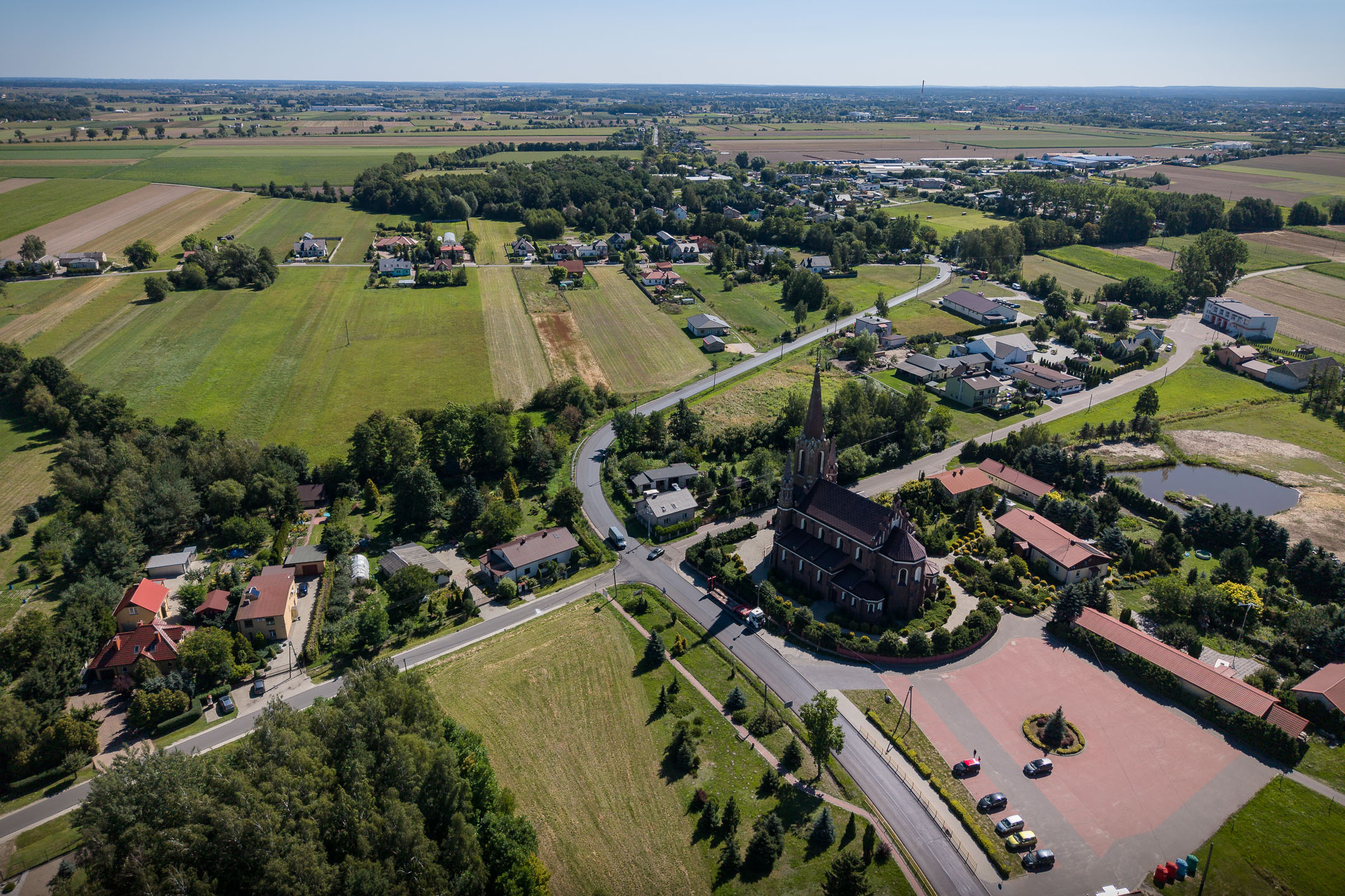 9 km dobrej drogi. Trwa modernizacja trasy Wróblew–Leźnica Wielka